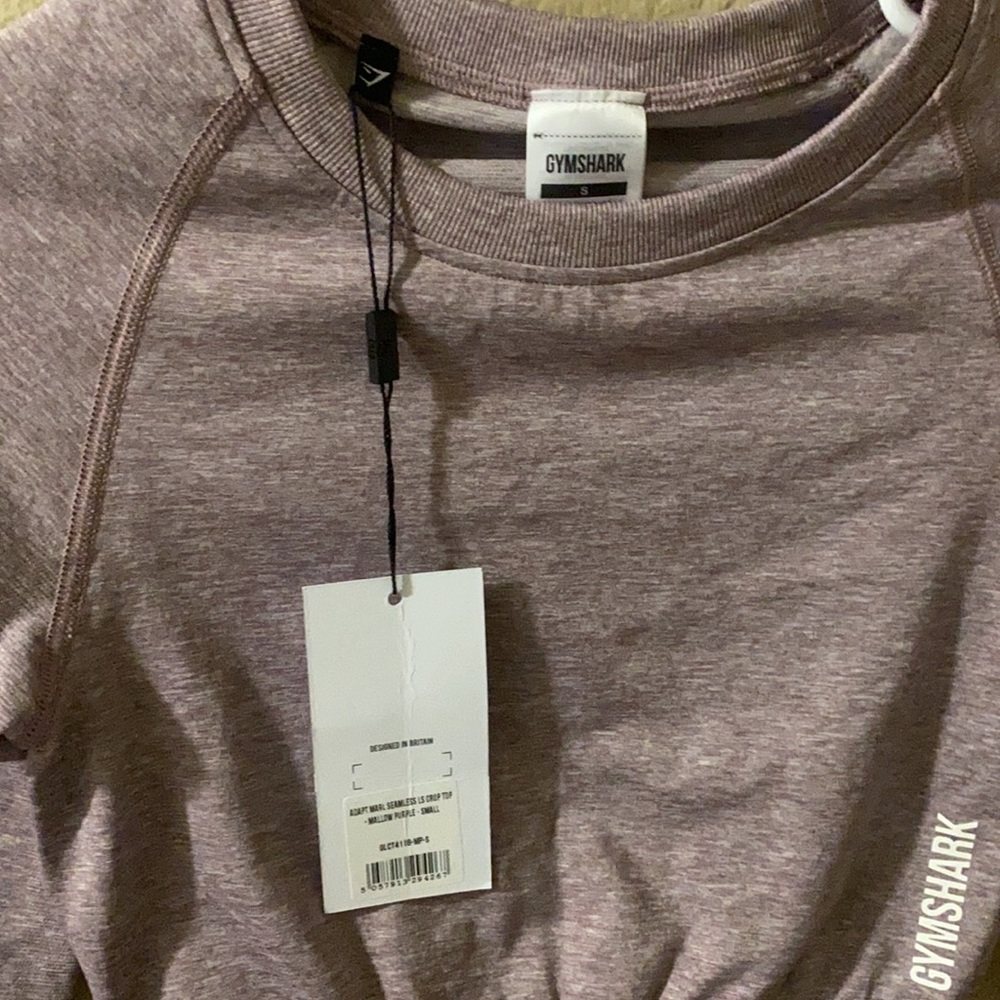 Gymshark top - Picture 2 of 2